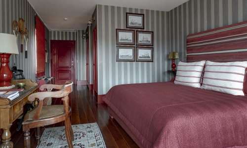 Quarto Deluxe Sé (IX)